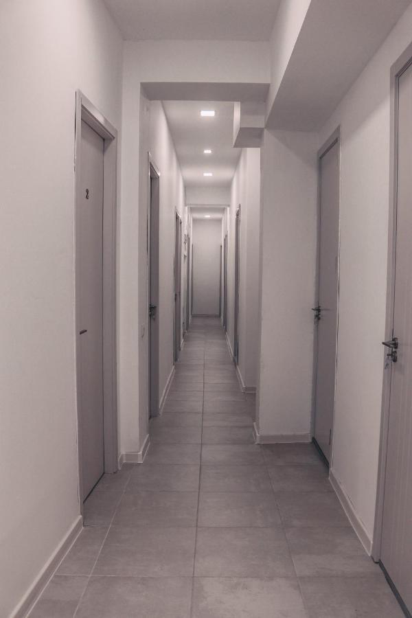 Apple Cozy Hotel Tiflis Exterior foto